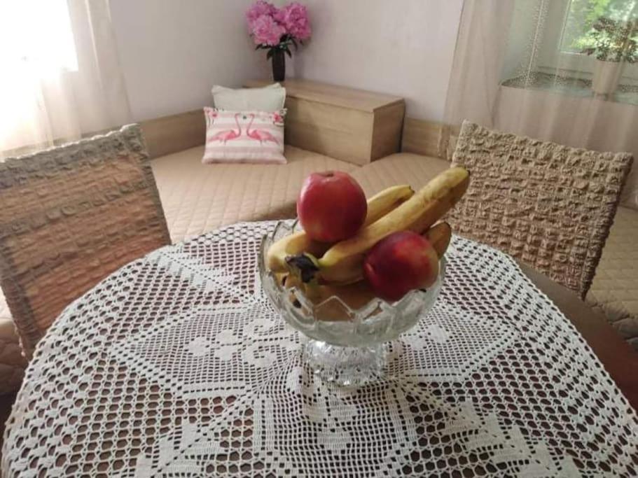 Lovely In With Garden And Garage Appartamento *